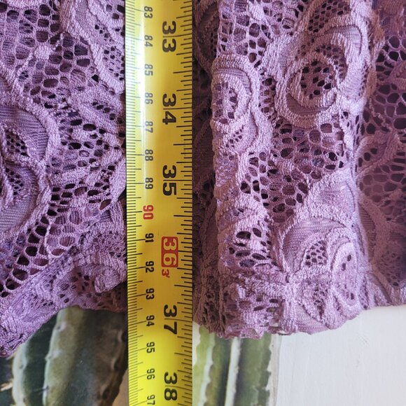 Torrid Lilac Floral Lace Midi Dress Size 1 - Picture 8 of 17